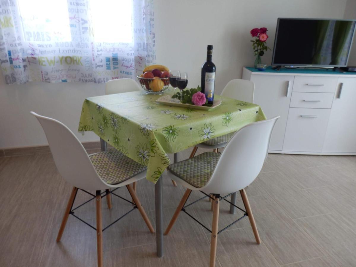Apartman Laura Tribalj 외부 사진